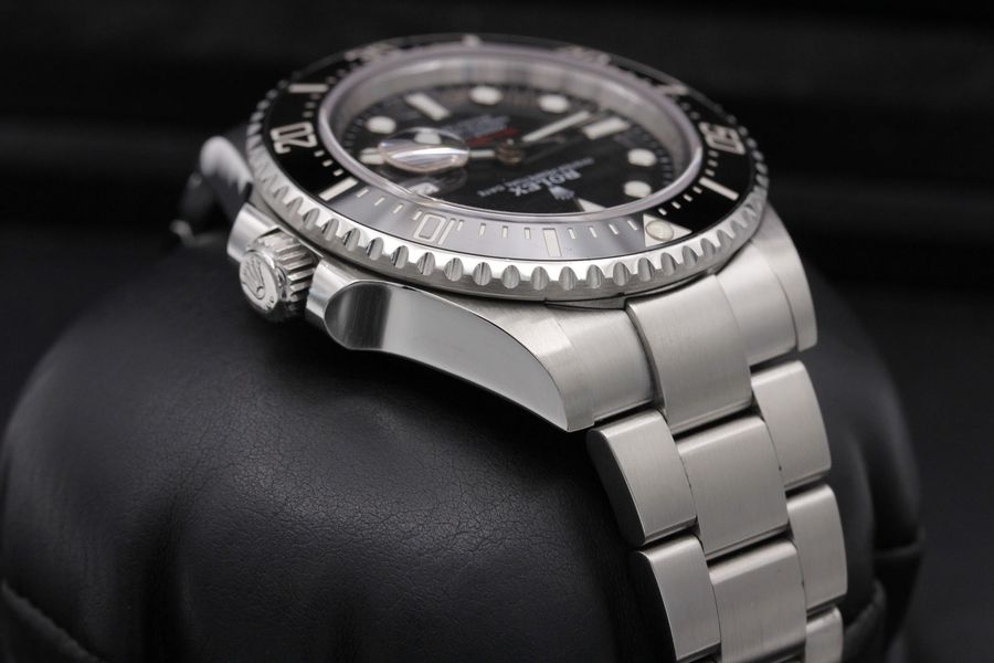Rolex Sea-Dweller 126600